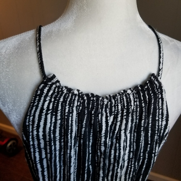 Sleeveless black and white loft dress - Picture 7 of 8